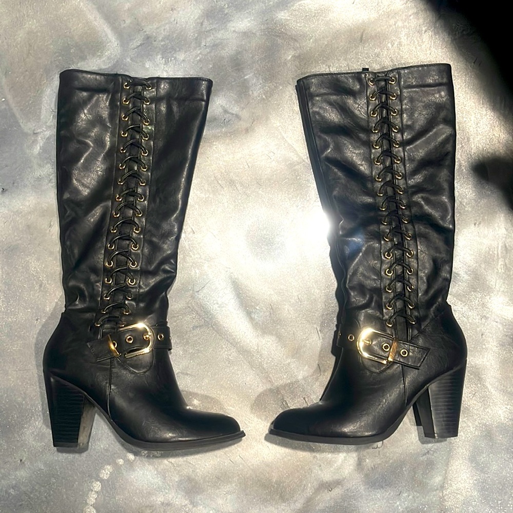 Black boots